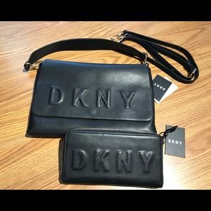 DKNY Tilly Black Debossed Bag w/matching wallet